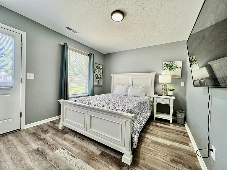 160 Overbrook Dr — Photo 18