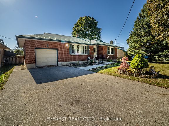 4th image of 225 Woodhaven Rd