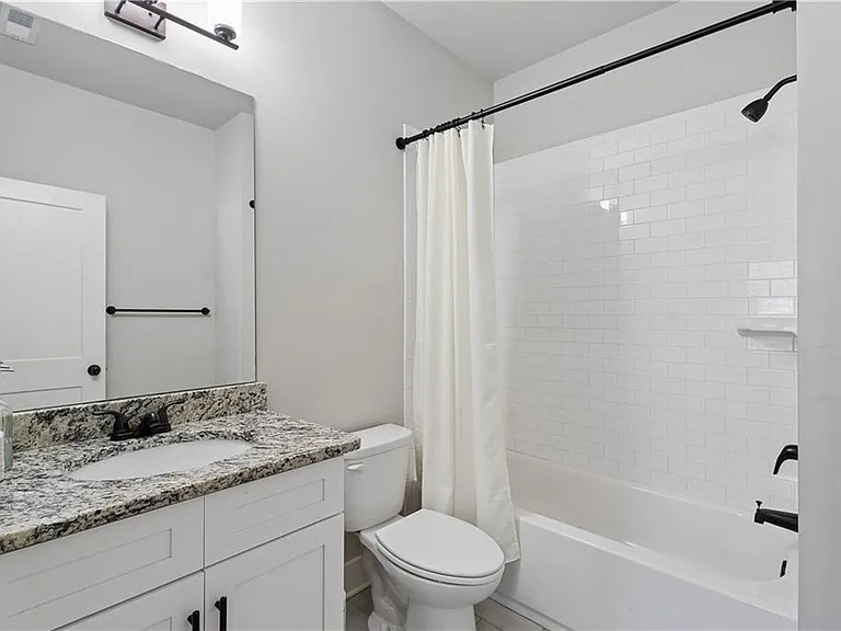 2424 Misty Hollow Pl — Photo 22