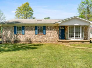 105 N Main St, Mayflower, AR 72106