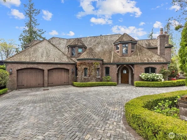 4725 W Mercer Way, Mercer Island, WA 98040