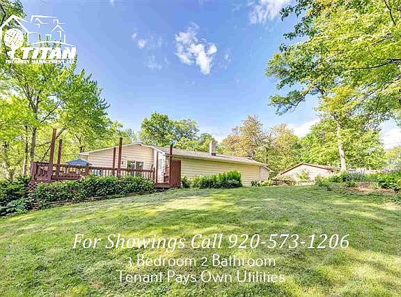 2nd image of 2556 Woodridge Ln