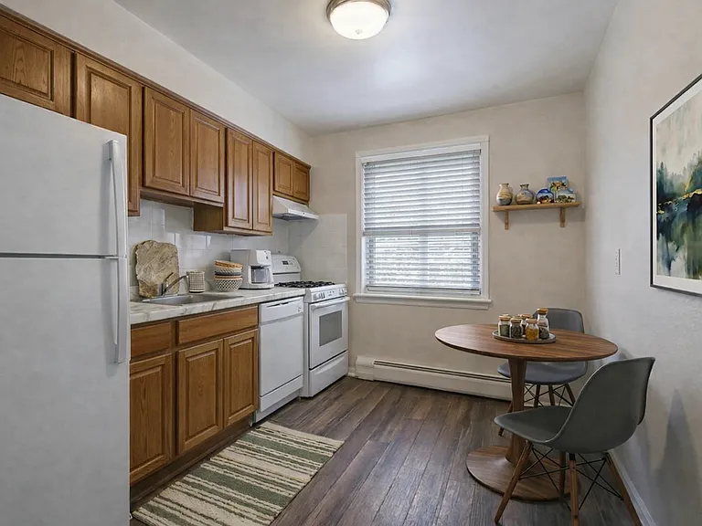49 W Hazelwood Ave — Photo 5