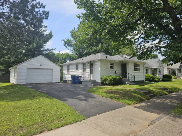 812 N 7th Ave, Wausau, WI 54401