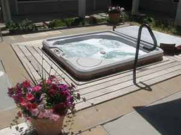 Year Round Jacuzzi