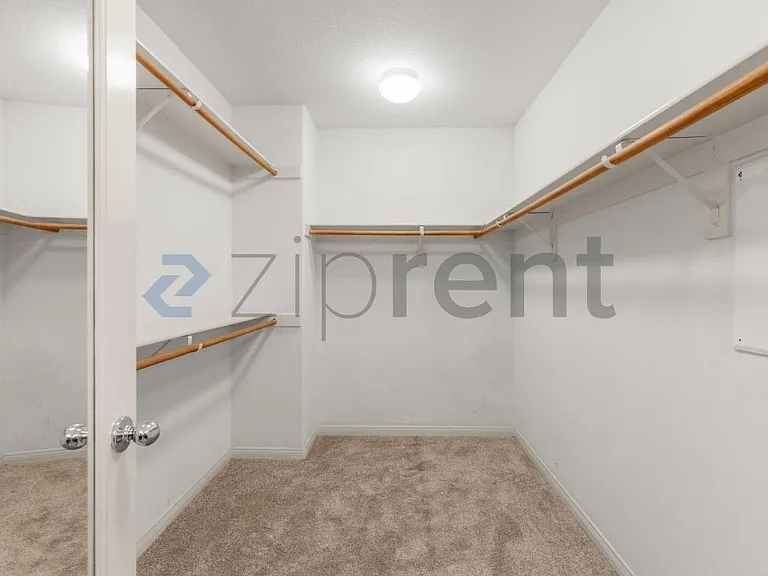 Primary Bedroom Closet