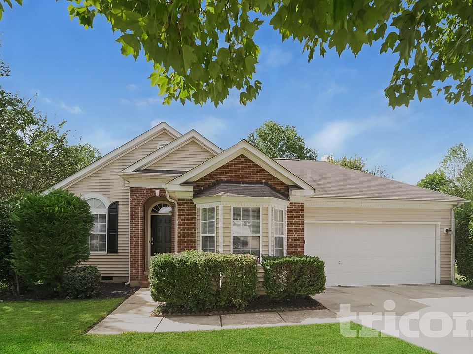 1st image of 212 Brookstone Dr