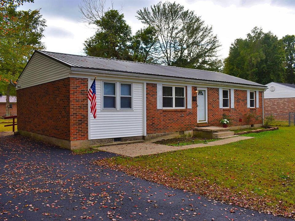 1st image of 99 Airwood Dr
