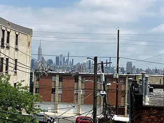 315 7th Street, #301