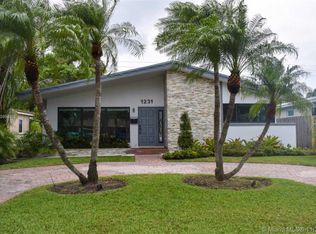 1231 Washington St, Hollywood, FL 33019
