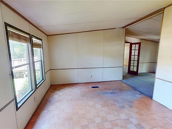 3rd image of 5080 Sandy Clay Ln