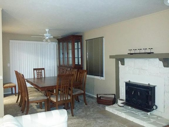 5th image of 30 Edgemont Dr