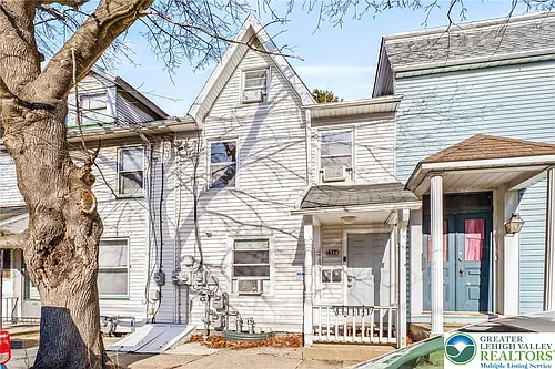 417 McCartney St #1 Photo 1