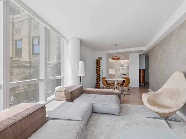 400 Park Avenue South 23B image 3 of 16