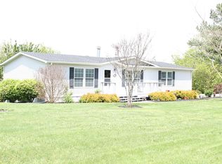 200 Byrnes St, Goodview, VA 24095