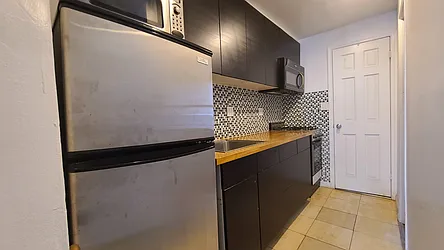 Rented by Matthew Gros-Werter, LREB 