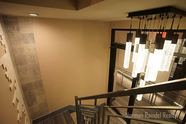 Rented by Norman Raindel, LREB | media 55