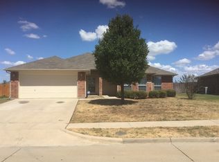 1405 Columbia Dr, Midlothian, TX 76065