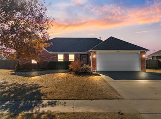 1305 Spruce St, Pea Ridge, AR 72751