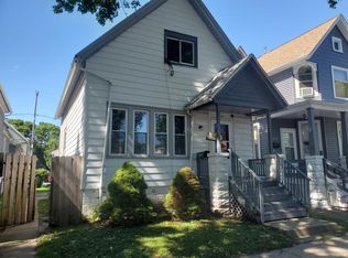 1245 S 19th St, Milwaukee, WI 53204