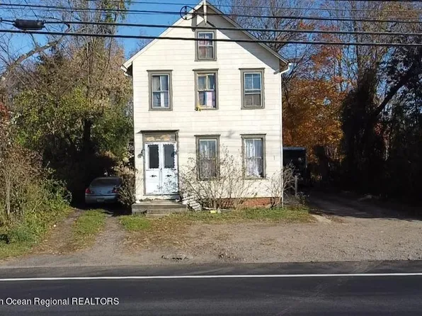 828 Adelphia Road, Freehold, NJ 07728