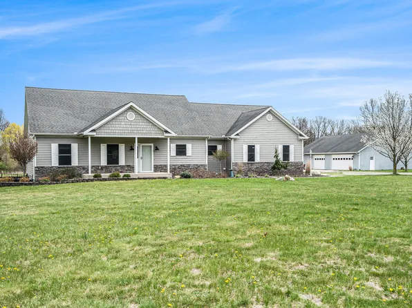 829 Wadaduga Ln, Niles, MI 49120