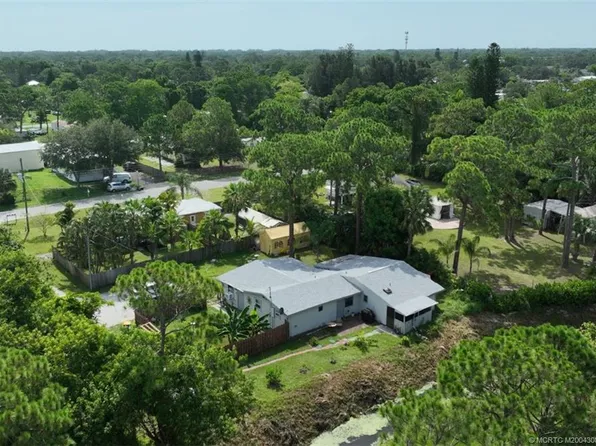 3518 SE Cleveland St, Stuart, FL 34997