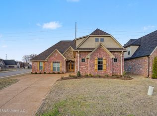 3292 Kreunen St, Nesbit, MS 38651