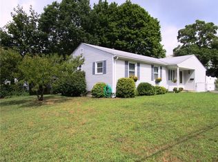 11 Kimball Ave, Pawtucket, RI 02860