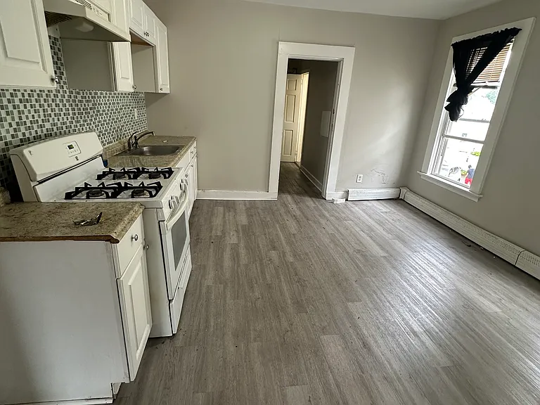 263 Dixwell Ave #2 — Photo 2