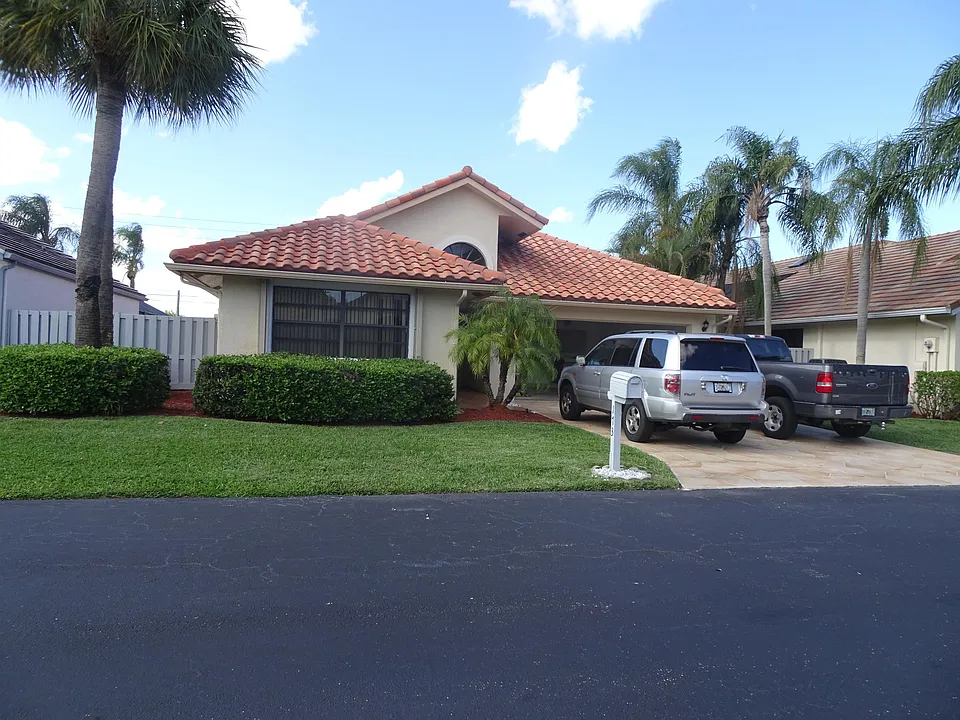 173 Executive Cir