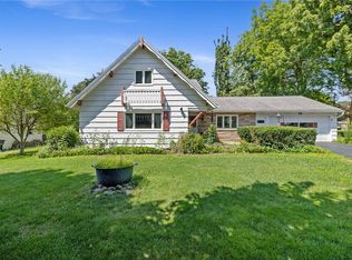 19 Archer Rd, Rochester, NY 14624