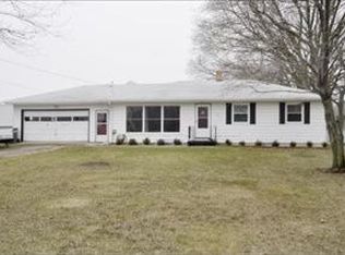 2046 E B Ave, Plainwell, MI 49080