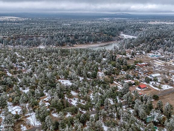 2nd image of 4765 Deer Valley