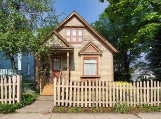 710 15th St, Rock Island, IL
