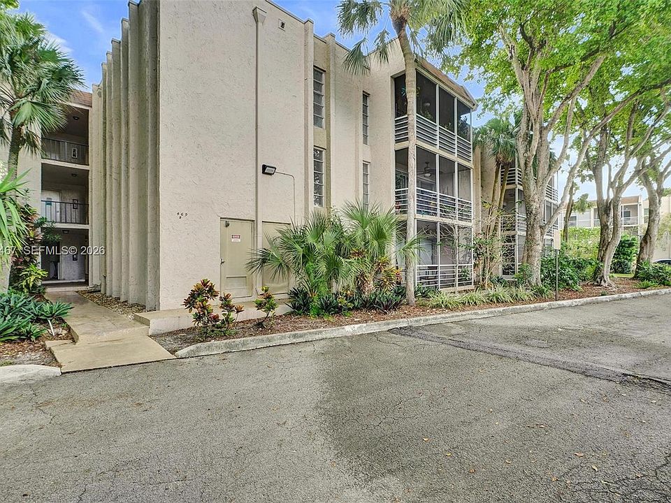 1st image of 469 N Pine Island Rd APT B306