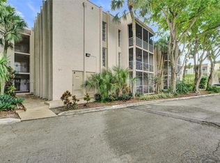 469 N Pine Island Rd APT B306, Plantation, FL 33324