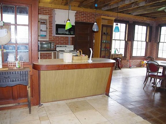 Kitchen. Living. Dining area. Lots of light.