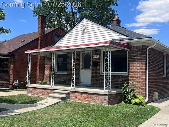 2nd image of 1038 Detroit Ave