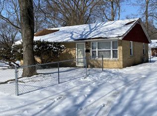 1510 Williamsburg Dr, Champaign, IL