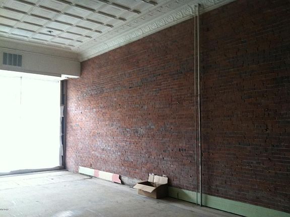 4th image of 514 Central Ave