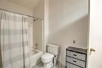 201 Teakwood Ln — Photo 15