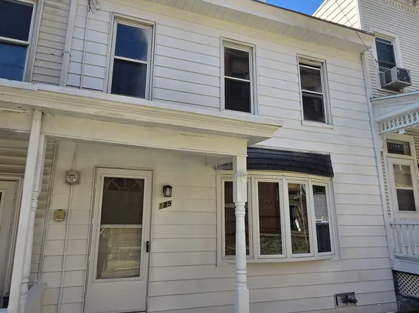 129 Cherry St, Port Carbon, PA 17965