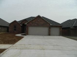 2308 SW 56th St, Lawton, OK 73505