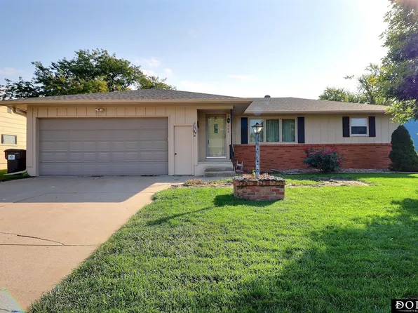 348 N Christy St, Fremont, NE 68025