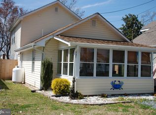 1103 Bancroft Ave, Colonial Beach, VA 22443