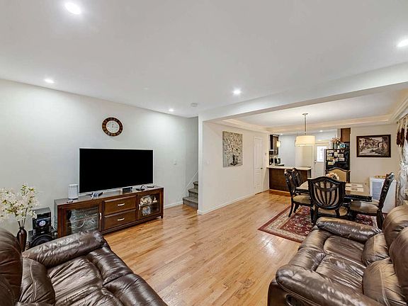 2nd image of 111-15 158th St