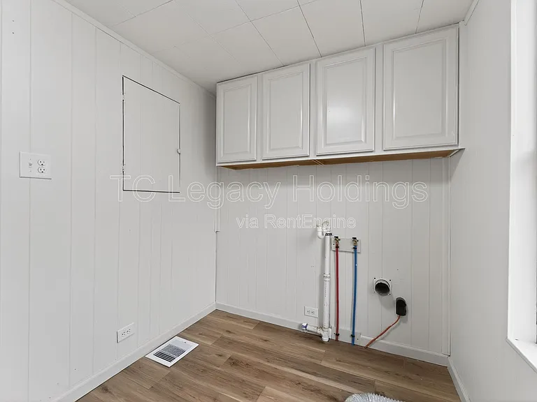 407 Simpson Ave — Photo 29
