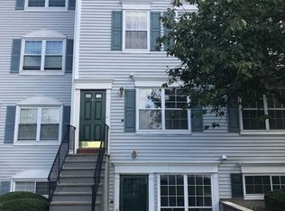 9 Rutgers Dr #221, Newark, NJ 07103
