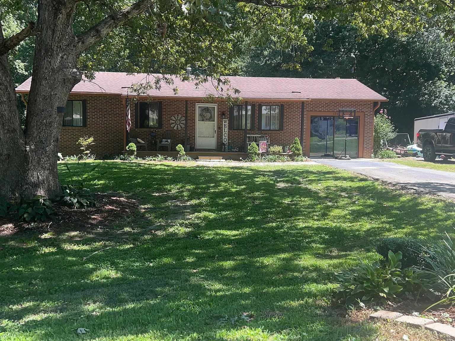 126 Upward Acres St — Photo 1